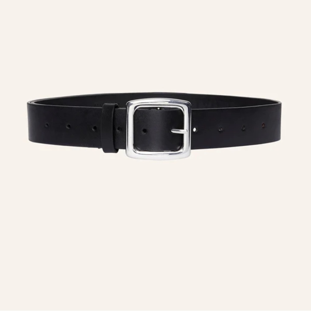 NWOT Matteau Boyfriend Belt